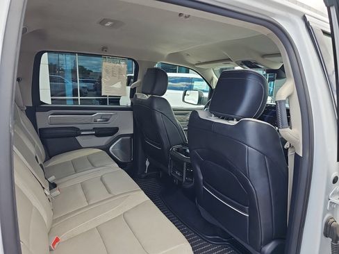Used 2022 RAM 1500 Limited AWD/4WD image 37