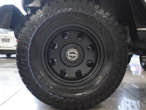 Used 2011 Jeep Wrangler Rubicon w/ Trailer Tow Group AWD/4WD image 32