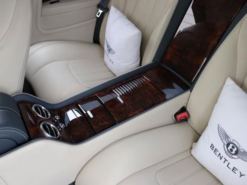 Used 2014 Bentley Continental GT image 68