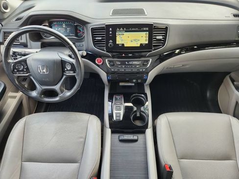 Used 2019 Honda Pilot Elite image 25