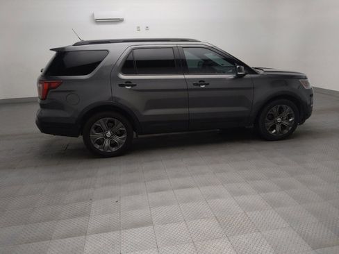 Used 2018 Ford Explorer Sport w/ Equipment Group 401A AWD/4WD image 10