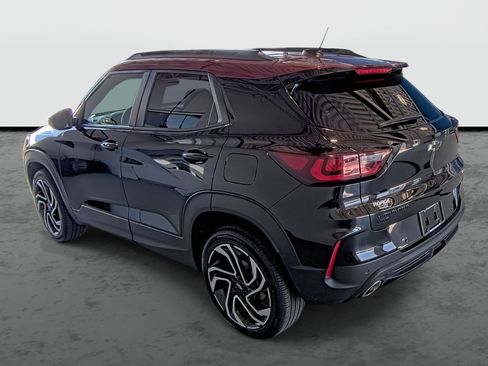 Used 2025 Chevrolet TrailBlazer RS w/ Convenience Package AWD/4WD image 11