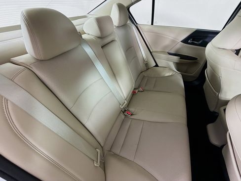 Used 2016 Honda Accord EX-L image 34