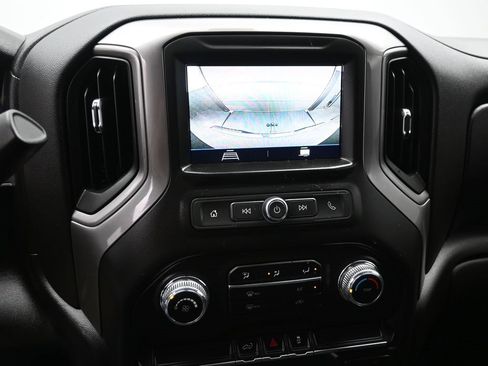 Used 2021 GMC Sierra 2500 4x4 Crew Cab w/ Convenience Package image 9