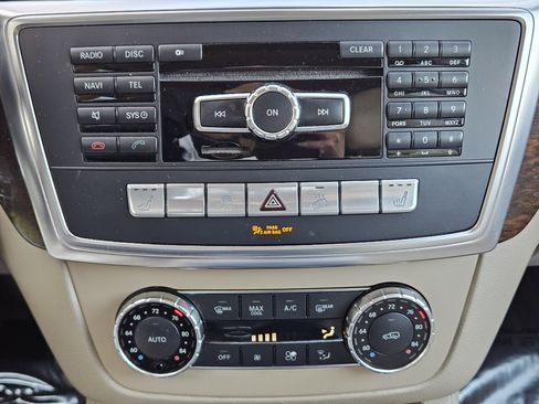 Used 2014 Mercedes-Benz ML 350 ML350 4MATIC image 19