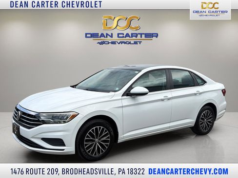 Used 2020 Volkswagen Jetta SE FWD image 1