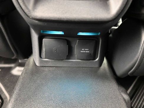 New 2025 Ford Bronco Badlands image 14