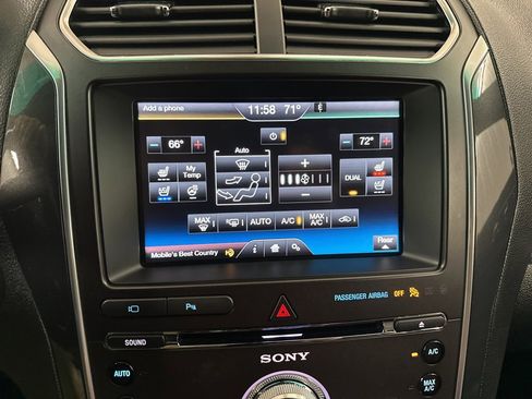 Used 2016 Ford Explorer Limited image 21