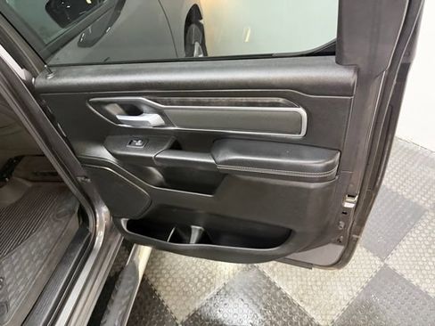Used 2024 RAM 1500 Big Horn AWD/4WD image 39