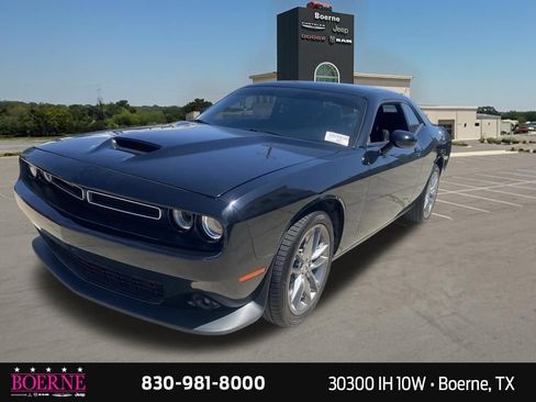 Used 2022 Dodge Challenger GT AWD/4WD image 3