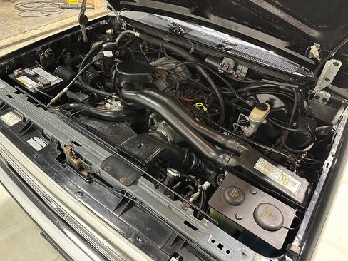 Used 1988 Ford Bronco image 6