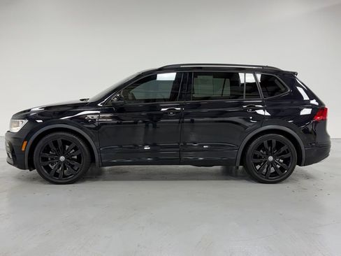 Used 2020 Volkswagen Tiguan SE R-Line image 2