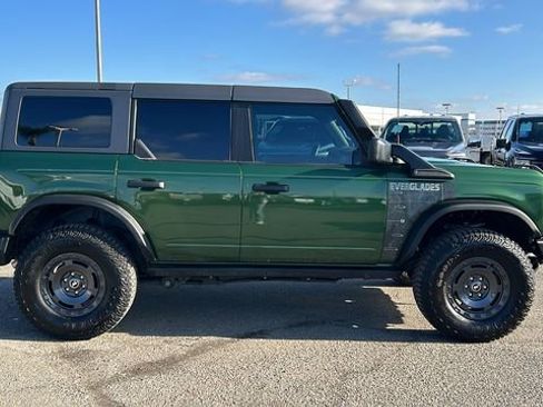 Certified 2024 Ford Bronco Everglades image 2