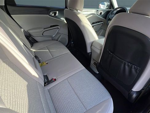 New 2025 Kia Soul EX image 16