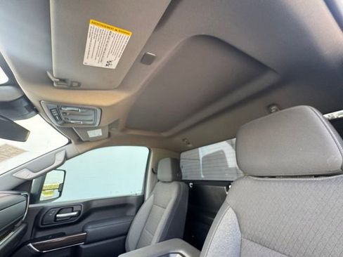 Used 2025 Chevrolet Silverado 3500 LT AWD/4WD image 28