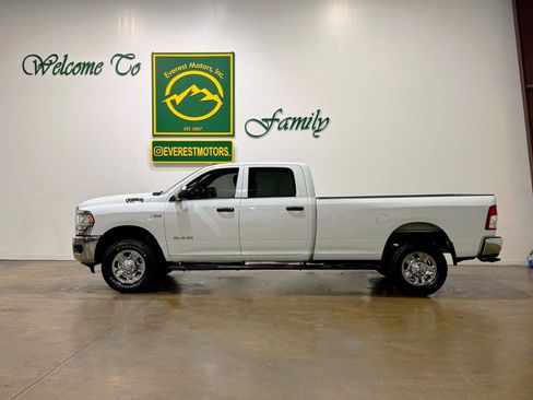Used 2022 RAM 2500 Tradesman AWD/4WD image 5