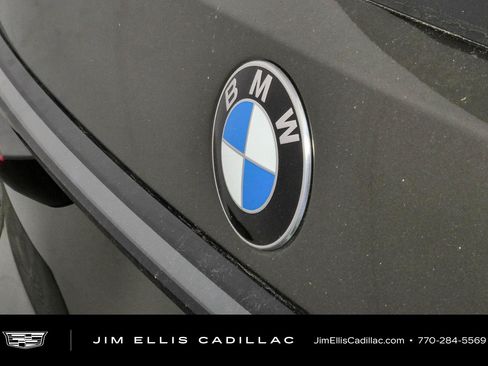 Used 2025 BMW X7 xDrive40i w/ M Sport Package AWD/4WD image 39