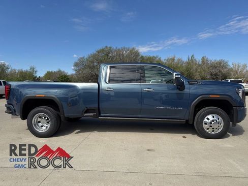 New 2026 GMC Sierra 3500 Denali Ultimate AWD/4WD image 4