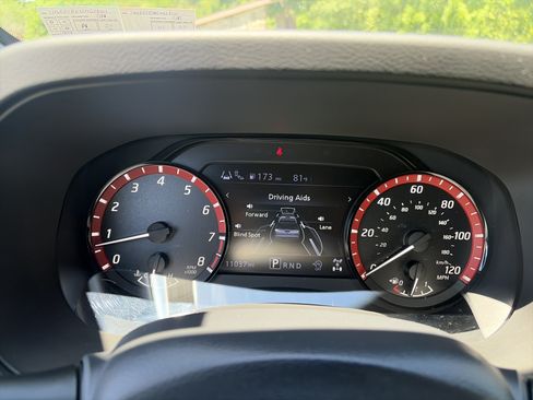 Used 2025 Nissan Frontier PRO-4X w/ Pro Convenience Package AWD/4WD image 33