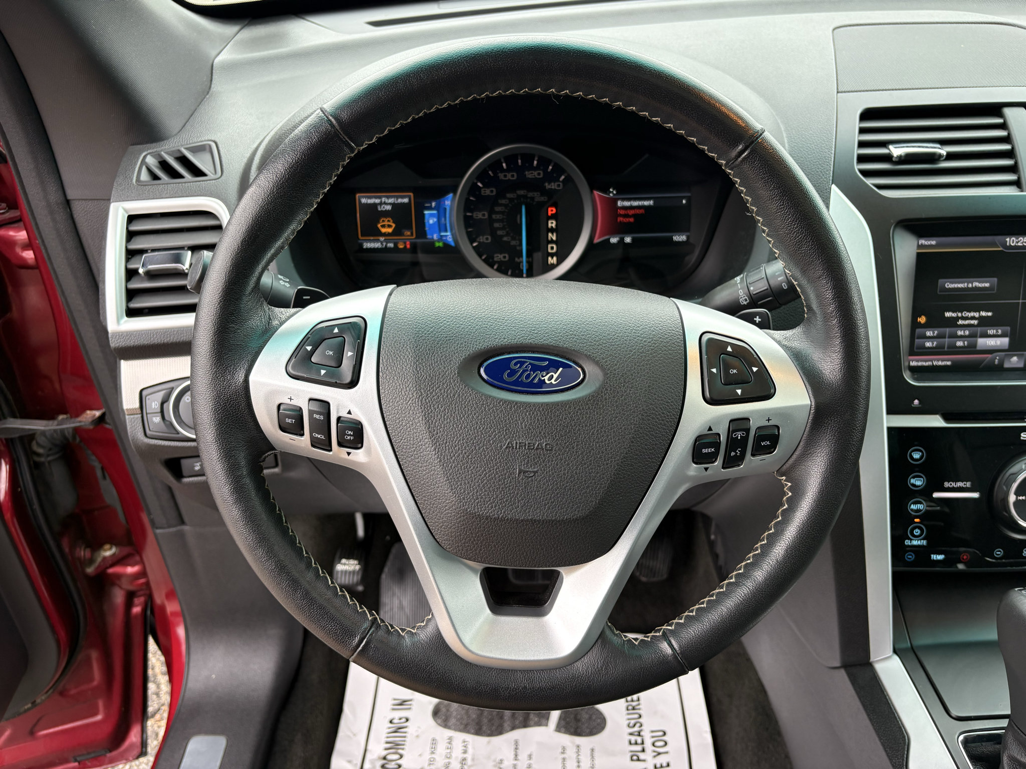 Used 2014 Ford Explorer Sport w/ Equipment Group 401A AWD/4WD image 14