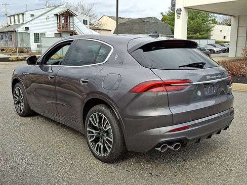 Used 2025 Maserati Grecale Modena AWD/4WD image 26