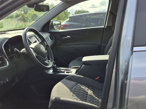 Used 2024 Chevrolet Equinox LT w/ LPO, Floor Liner Package FWD image 6