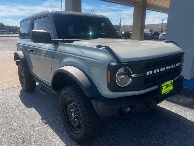 Used 2022 Ford Bronco Black Diamond AWD/4WD image 2