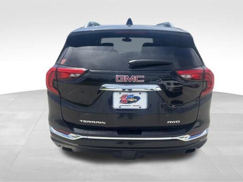 Certified 2018 GMC Terrain Denali w/ Comfort Package AWD/4WD image 4