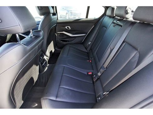 Used 2025 BMW 330i Sedan image 7