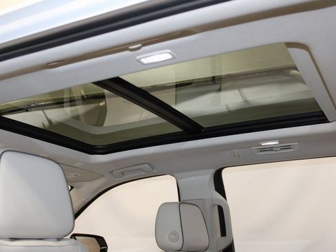 Used 2021 GMC Yukon Denali image 11