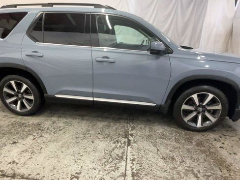 Certified 2023 Honda Pilot Touring image 4
