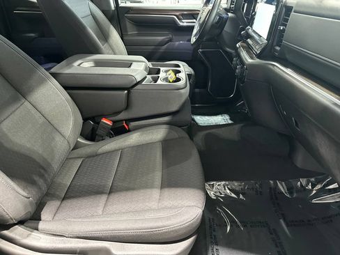 Certified 2024 Chevrolet Silverado 1500 LT w/ All Star Edition Plus AWD/4WD image 15