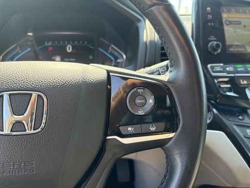 Used 2023 Honda Odyssey Touring image 22