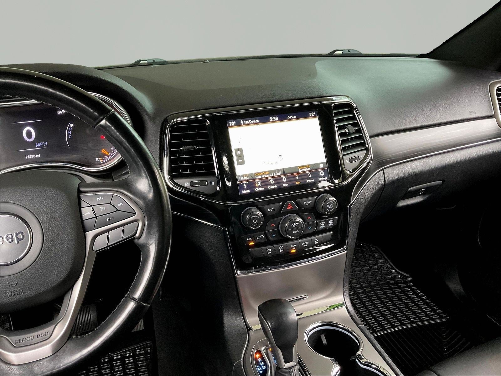 Used 2021 Jeep Grand Cherokee Limited AWD/4WD image 9
