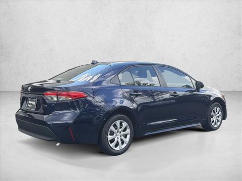 New 2026 Toyota Corolla LE FWD image 5