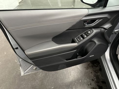 Certified 2025 Subaru Crosstrek 2.5i Limited image 17