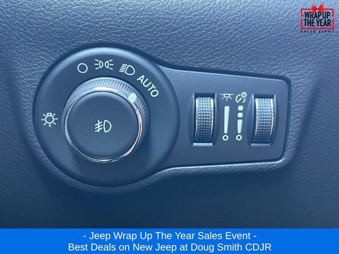 New 2025 Jeep Compass Latitude w/ Altitude Special Edition image 19