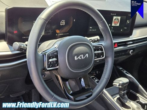 Used 2024 Kia Sorento EX w/ Panoramic Sunroof Package FWD image 20