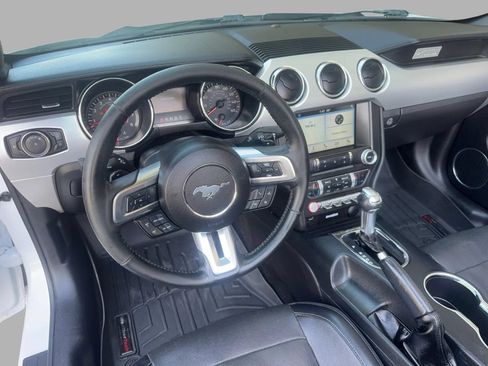 Used 2017 Ford Mustang Premium RWD image 22
