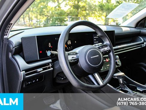 Used 2025 Hyundai Tucson SEL FWD image 21