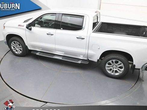 Used 2023 Chevrolet Silverado 1500 LTZ AWD/4WD image 30