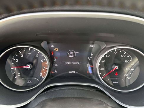 Used 2019 Jeep Compass Limited image 25