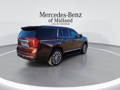 Used 2022 GMC Yukon Denali image 8