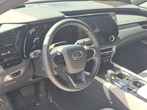 Used 2025 Lexus RX 350 w/ Convenience Package AWD/4WD image 12