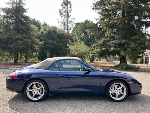 Used 2003 Porsche 911 Carrera 4 AWD/4WD image 15