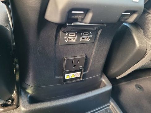 Used 2023 Jeep Wrangler Unlimited Rubicon 4xe AWD/4WD image 11