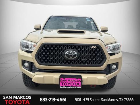 Used 2019 Toyota Tacoma TRD Sport w/ Technology Package AWD/4WD image 8