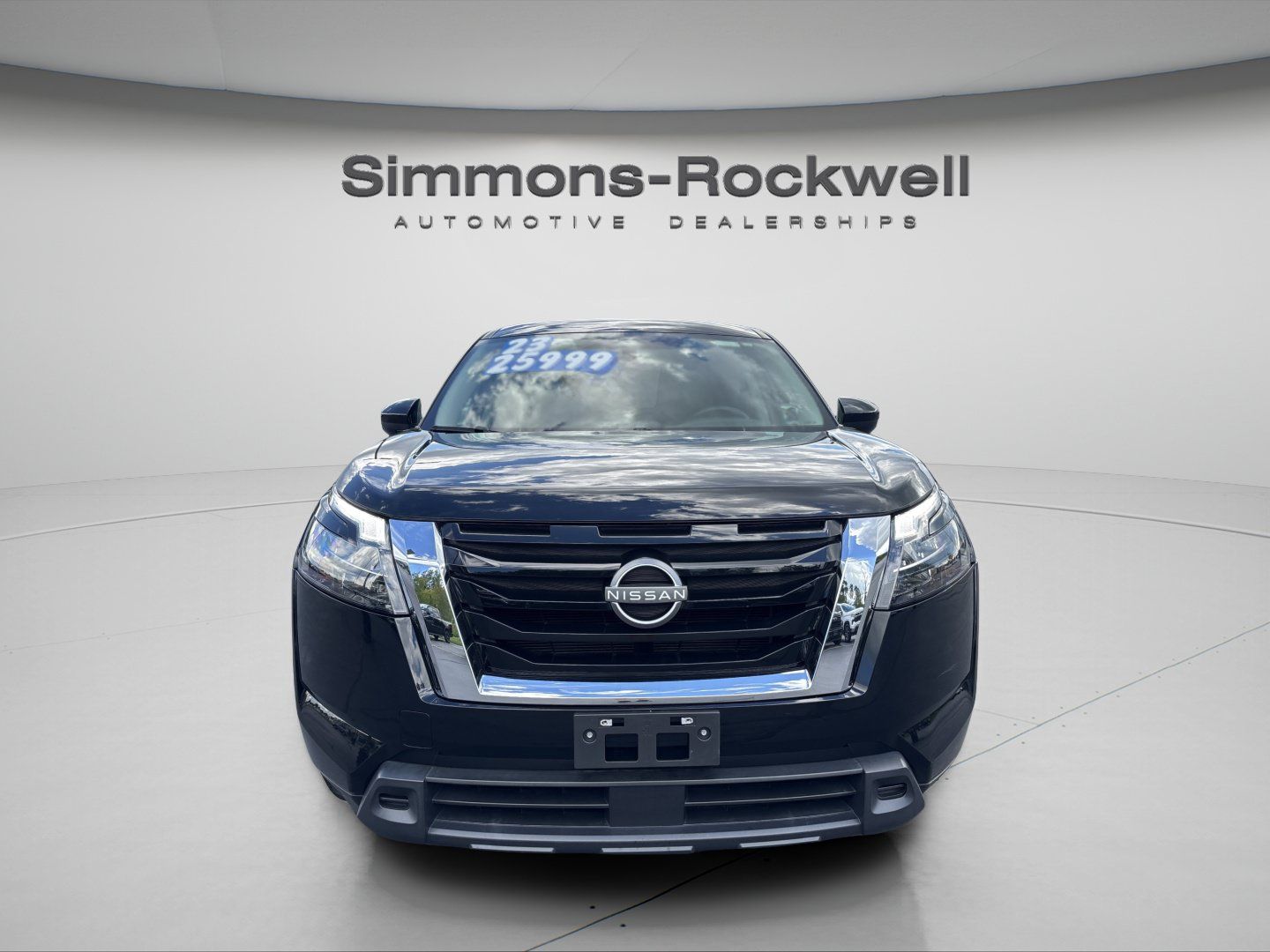 Used 2023 Nissan Pathfinder S AWD/4WD image 7