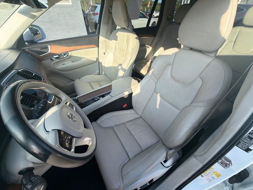 Used 2017 Volvo XC90 T6 Inscription w/ Vision Package AWD/4WD image 29