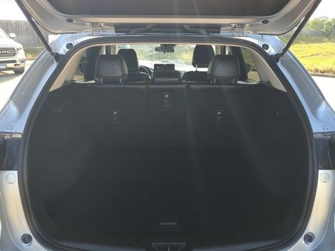 Used 2023 MAZDA CX-5 AWD 2.5 S w/ Select Package image 6